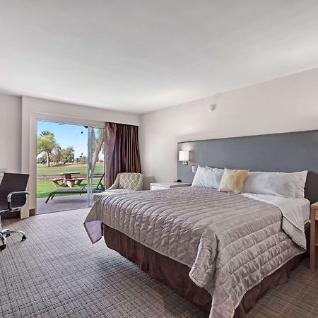 Ramada By Wyndham Holtville Bagian luar foto