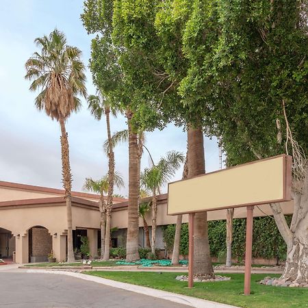 Ramada By Wyndham Holtville Bagian luar foto