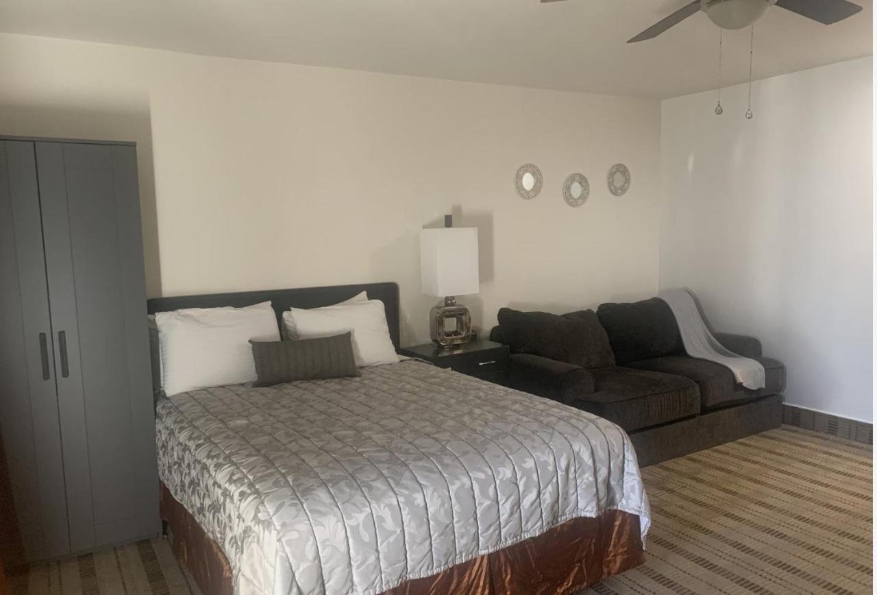 Ramada By Wyndham Holtville Bagian luar foto