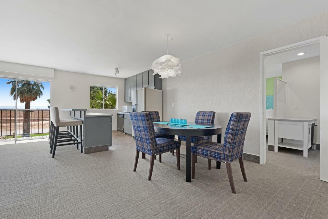 Ramada By Wyndham Holtville Bagian luar foto